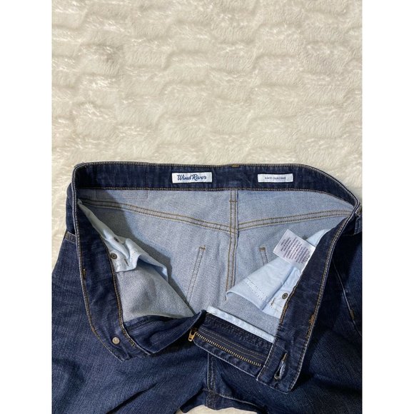 WindRiver Outfitting Blue Jeans Slim Fit 34x32 (33x31  msrd) - Picture 9 of 11